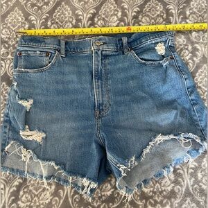 Abercrombie & Fitch mom Jean shorts